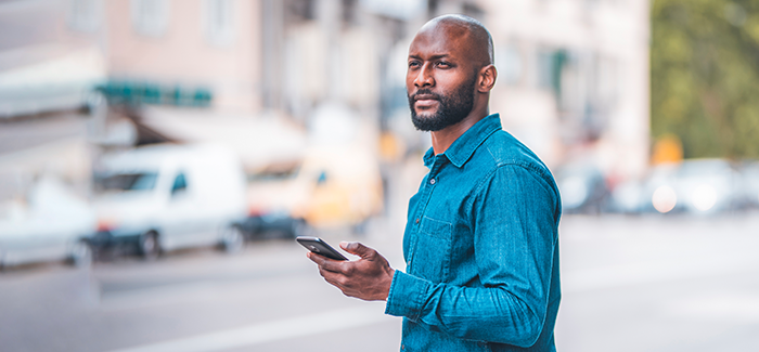Person holding a phone